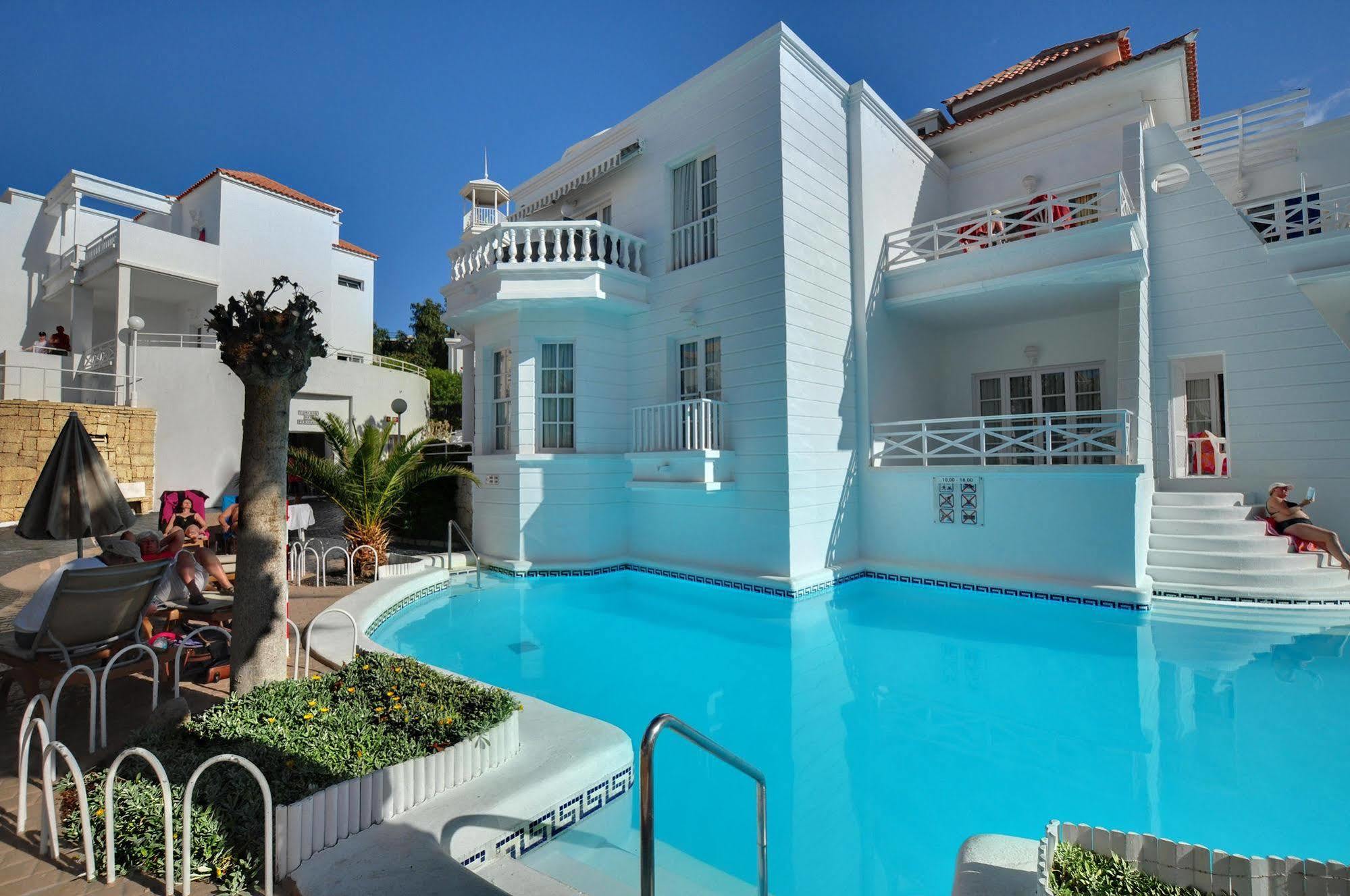 Apartahotel Lagos De Fañabé